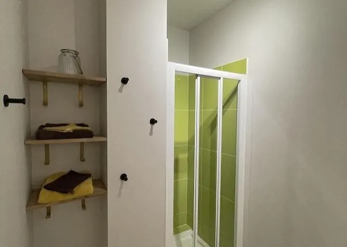 Apartment De Charme, Bed,